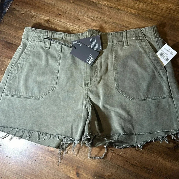 NWT PAIGE Designer WMN 31 Vintage Green Shorts (60Cotton/40Lyocell) Nordstrom - Picture 3 of 16